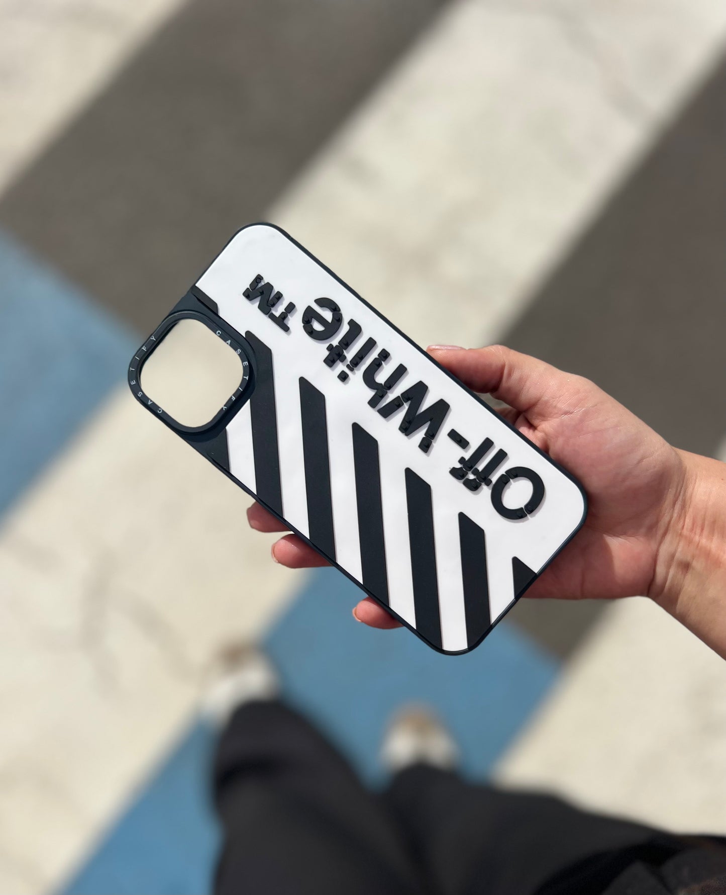 OFF WHITE CASE PARA IPHONE