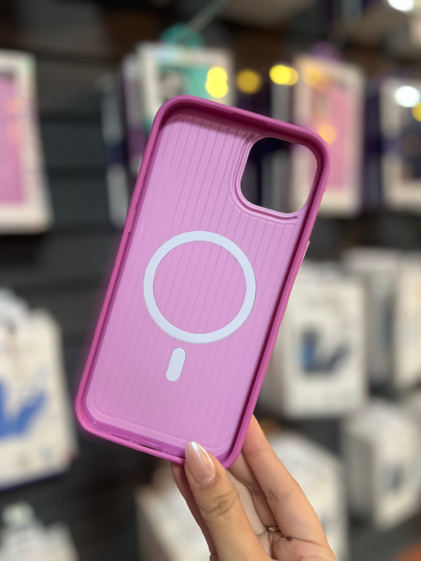 ARMOR MAGSAFE CASE PARA IPHONE