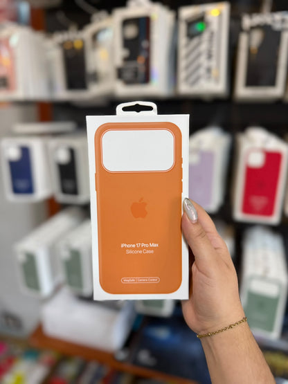 CASE SILICON MAGSAFE IPHONE