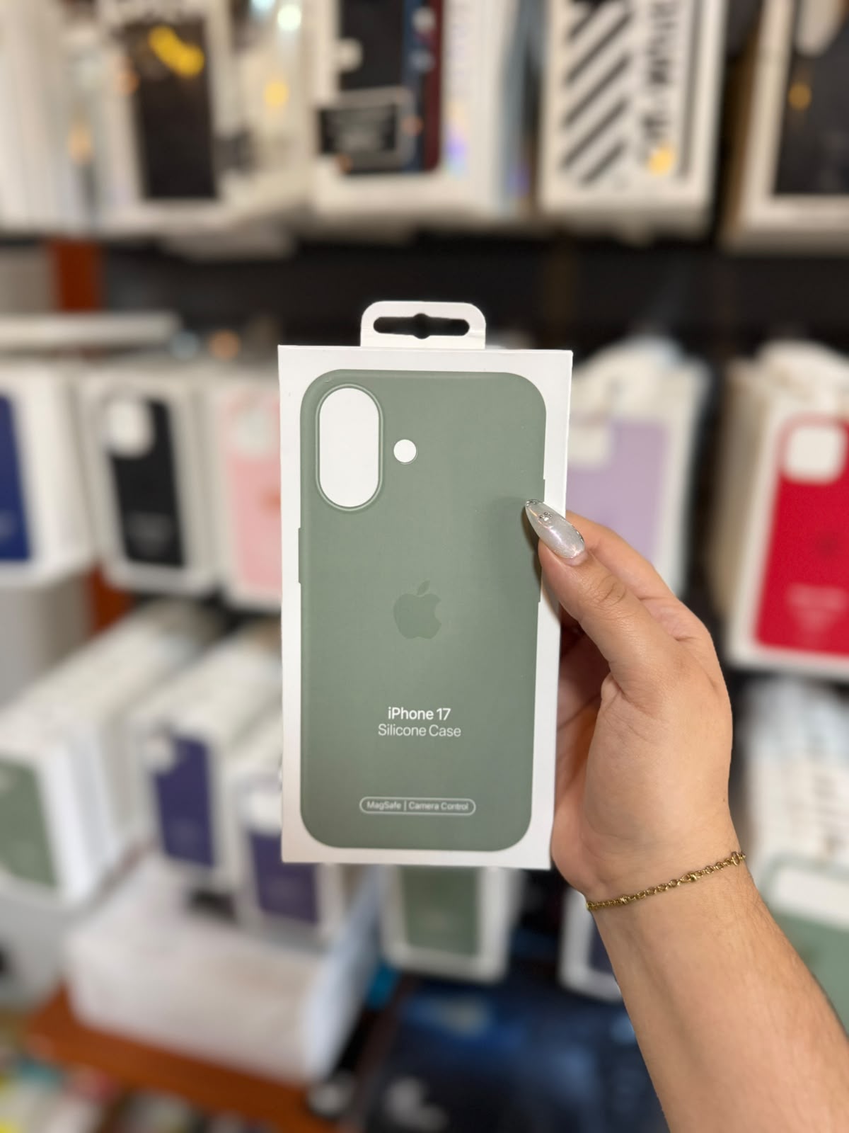CASE SILICON MAGSAFE IPHONE
